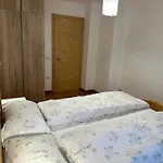 Dos Barbara شقة ليفينو